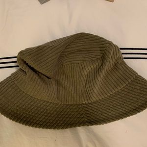 NWT San Diego hat pepin bucket hat in sage